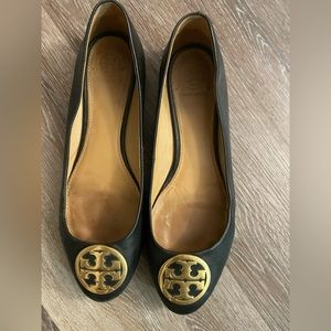 Tory Burch black ballet flats size 9.5